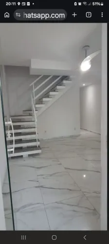 Alugo linda casa Pacaembu Queimados