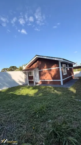 CASA COM TERRENO ÓTIMA LOCALIZAÇÃO SANTA CÂNDIDA PRÓX AO SUPERMERCADO BONI