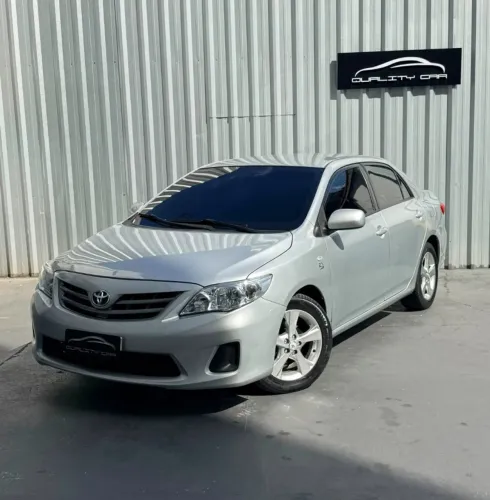 Toyota Corolla GLI 1.8 Flex 16V Aut. 2014