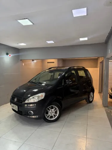 Fiat Idea Attractive 1.4 Fire Flex 8V 5P 2013