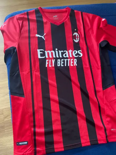 Camiseta AC Milan 22-23 tamanho G nova