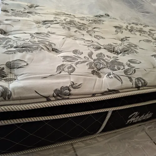 Cama box