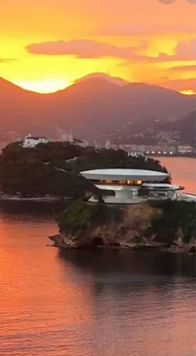 Quarto Individual - Homens/Icarai - Niterói 