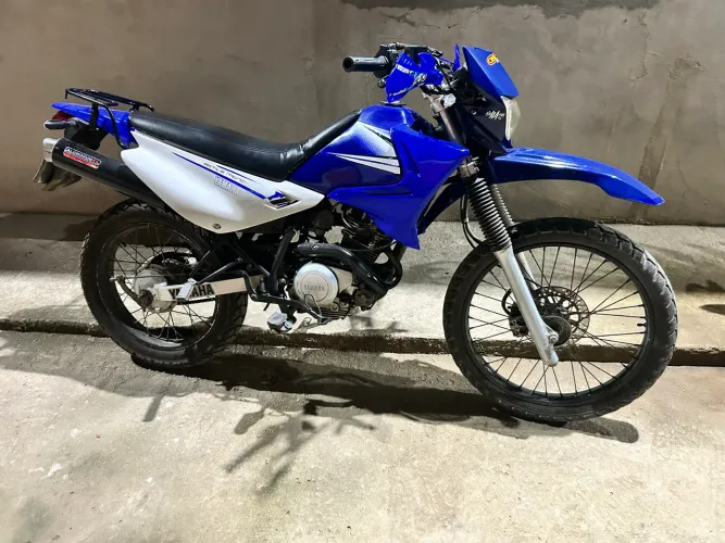 Vendo ou troco moto XTZ 2011 125