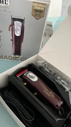 Máquina de corte profissional Wahl Magic Clip