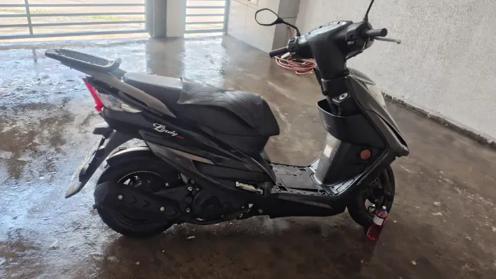 Lindy 125 ano 2021 modelo 22