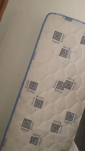 Cama box e colchão