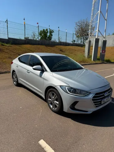 Hyundai Elantra 2.0 16V Flex Aut. 2018