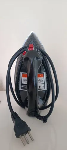 Ferro de Passar Roupa Black and Decker