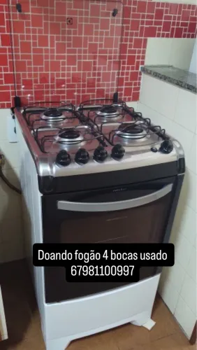 Doando fogão 4 bocas usado
