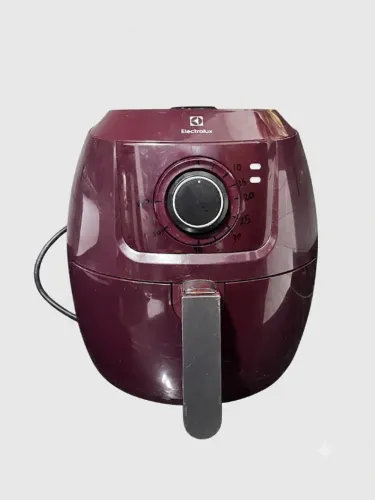 Air Fryer Electrolux por Rita Lobo 6,5L Vermelha 1700W (EAF51) COM DETALHE