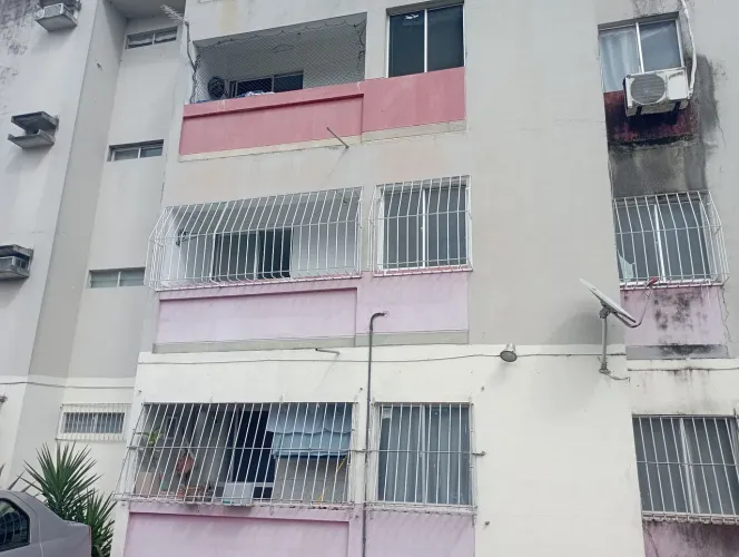 Apt 2 quartos com suite em Candeias