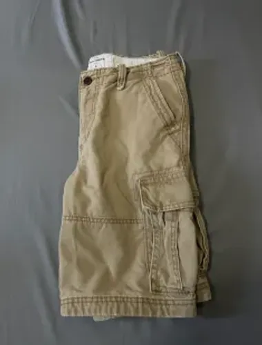 Bermuda Abercrombie cor bege
