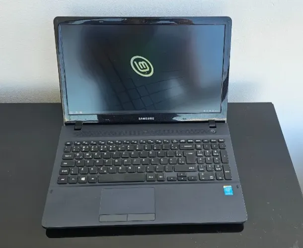Notebook Samsung i3 5005U 4GB 500GB