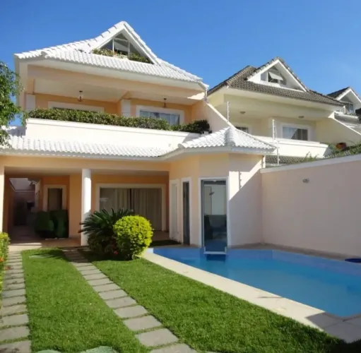 Casa Triplex 5 suítes Condominio Interlagos de Itaúna - Barra da Tijuca