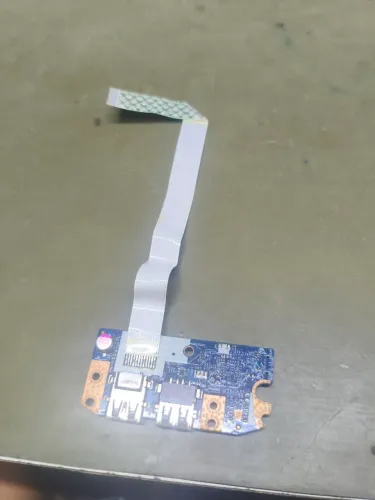 Placa Usb Notebook Acer 5350 5750 5750z-4491 P5we0 Ls-6904p