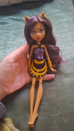 Clawdeen Scaris