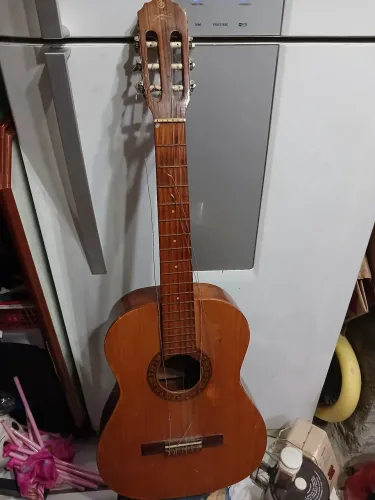 Violão Giannini 1.900 década de 80