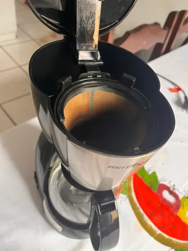 Cafeteira Britânia 18 cafés