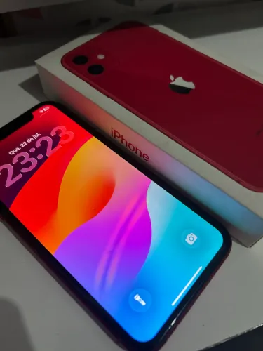 iPhone 11 vermelho 