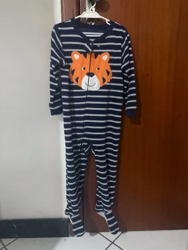 Macacão carters tamanho 4