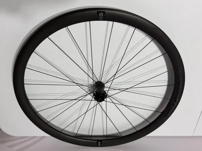 RODA CANNONDALE HOLLOWGRAN DIANTEIRA 35 CARBON DISC ZERO 