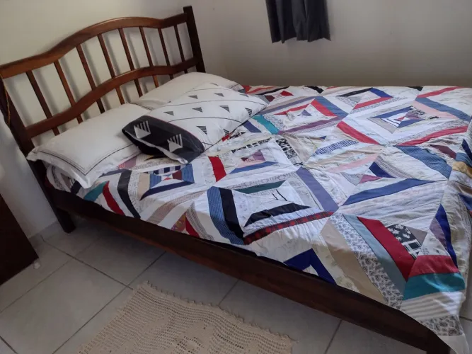 Cama casal imbuia
