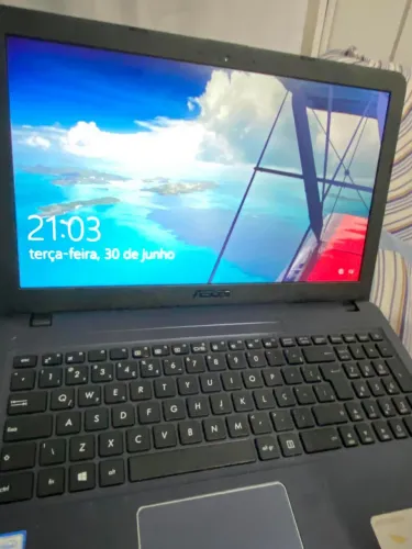 Notebook Asus