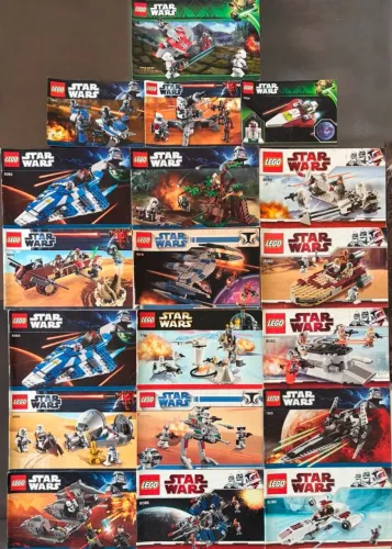 Lote de 79 Manuais Lego Variados