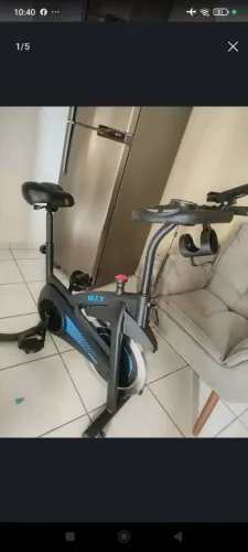 Vendo bike de academia, apenas 3 meses de uso, nova