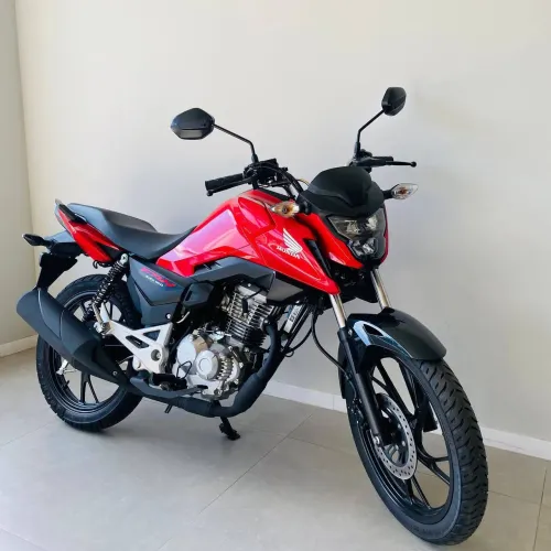 Uma Fan 160 semi-nova sem nenhum arranhão completamente nova