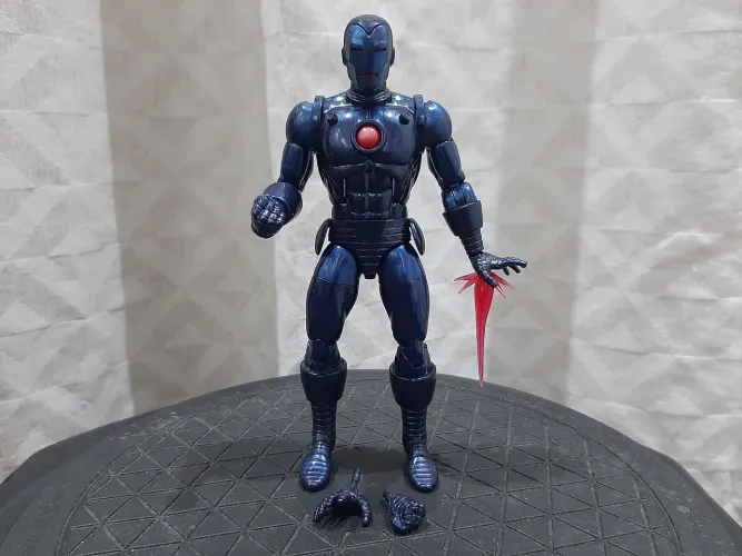 Figura de Ação Marvel Legends HOMEM DE FERRO STEALTH Modelo 4 Clássico incompleto (Loose)