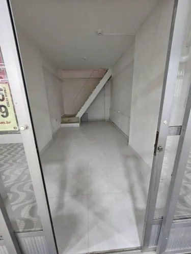 Sala Comercial 2 Pavimentos - Já Alugada - Ótima para Investimento