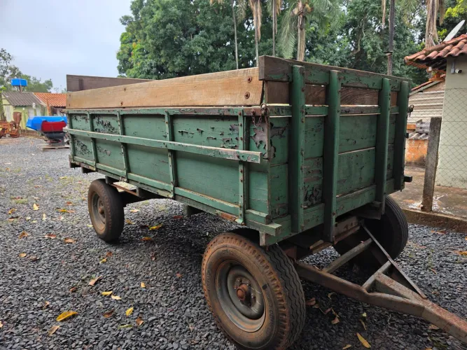 CARRETA AGRÍCOLA 4 RODAS
