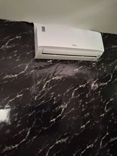 Vendo um ar condicionado da marca Philips envert de 9 BTU usado 3 vezes