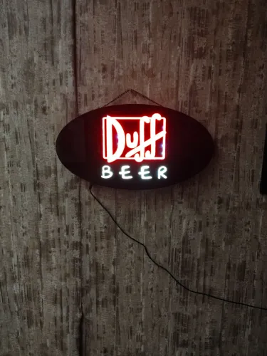 Letreiro luminoso Cerveja Duff