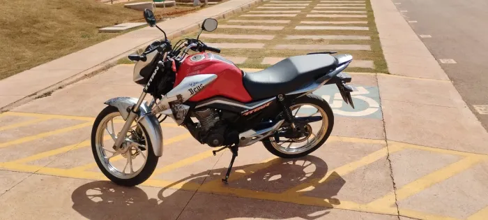 Titan 160 ano 2021
