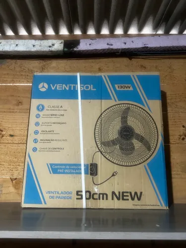 Ventilador de teto novo - na caixa ainda