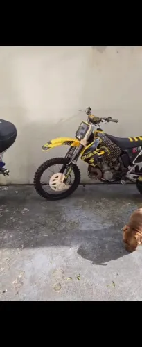 Vende ou troca por moto 2 tempos de rua