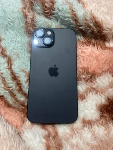iPhone 15 , 128gb . 87 de bateria