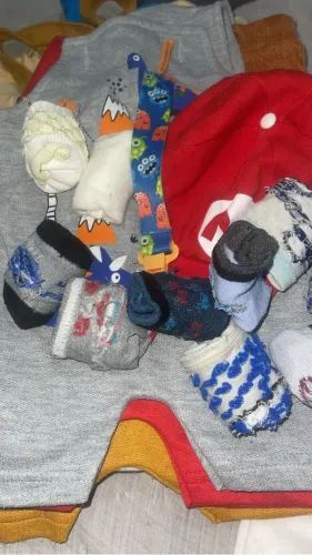 Vende se roupas de bebe