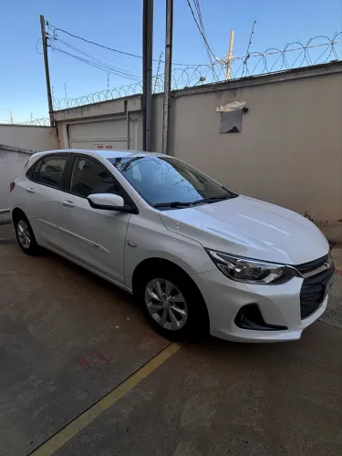 Chevrolet Onix Hatch LT 1.0 12V TB Flex Mec. 4P 2020