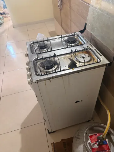 Vende-se fogão e sofá 