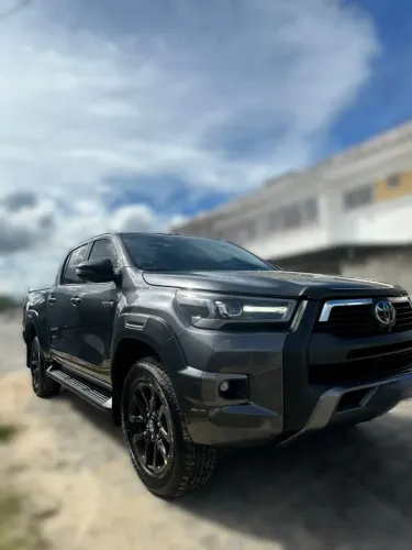 Toyota Hilux CD Conquest 4X4 2.8 Die.aut 2023