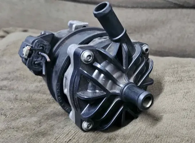 Bomba D'água Ultra Electra Glide Harley Davidson Original