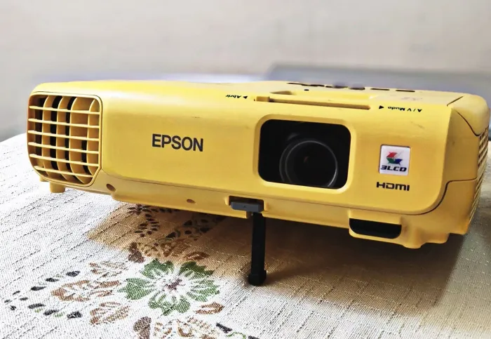 Projetor Epson HDMI 400 horas de uso