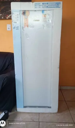 Geladeira/Geladeira Esmaltec Ciclo Defrost 1 Porta Branco 245L ROC31 PRO..whats *