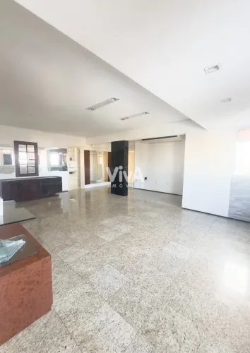Apartamento com 2 suítes no Cocó