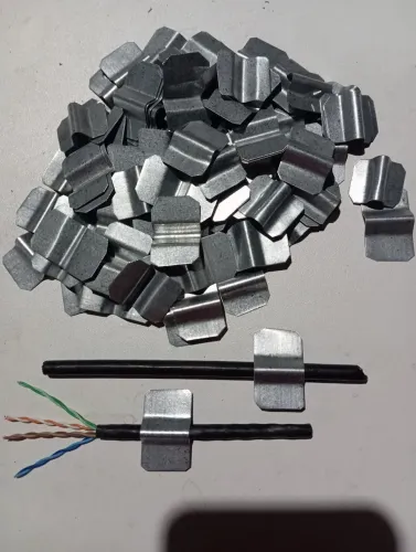 Abraçadeira mini metal, cabo de rede, cabo elétrico para Pistola de Fixação Finca Pino.