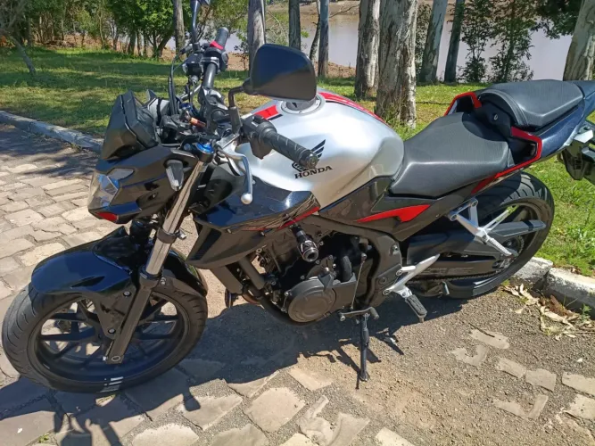 vendo moto em perfeito estado